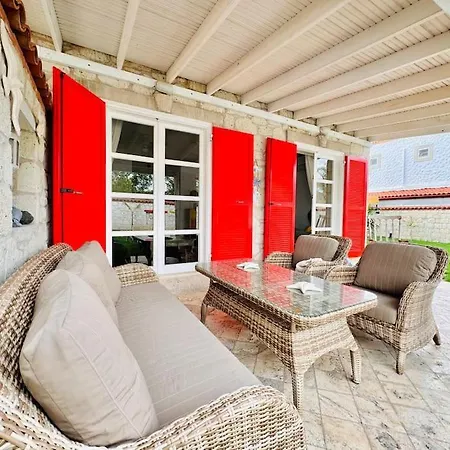 Villa Alacati Koeyici Agrilia House Çeşme